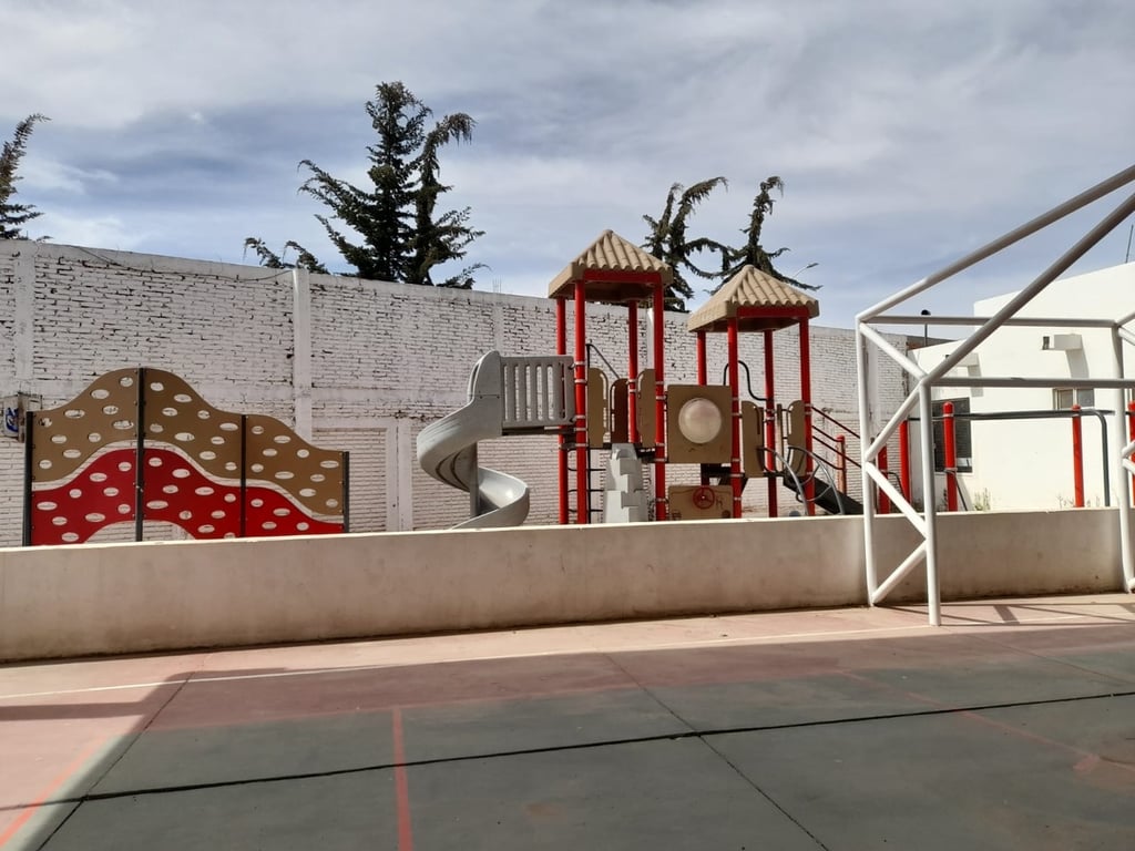 Canchas. Esta es el área recreativa o para hacer ejercicio en el Centro de Rehabilitación Infantil Analco.