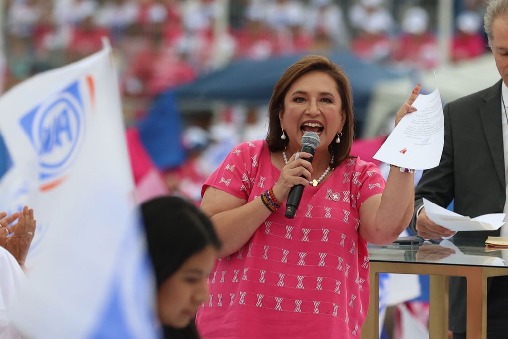 Xóchitl Gálvez, candidata a la Presidencia por el PRI-PAN-PRD, durante un mitin de campaña en el Estadio 'Sergio León Chávez' en Guanajuato. Foto: Agencia EL UNIVERSAL/Berenice Fregoso/EELG