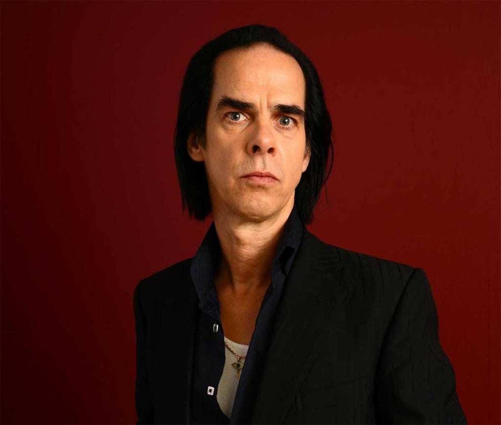 Leyenda. Contando con una carrera de más de cuarenta años y más de veinte proyectos publicados, Nick Cave es considerado como una de las mayores estrellas de la música.