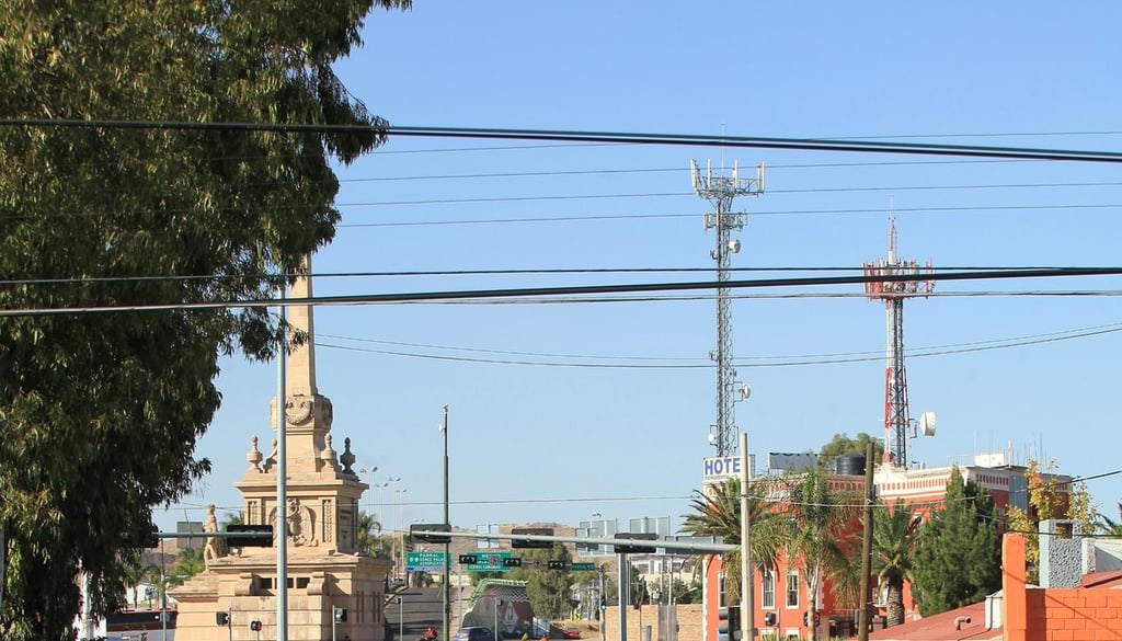 Contenido. Debajo del obelisco se encuentra una sala de interpretación que podrá ser visitada en seis meses.