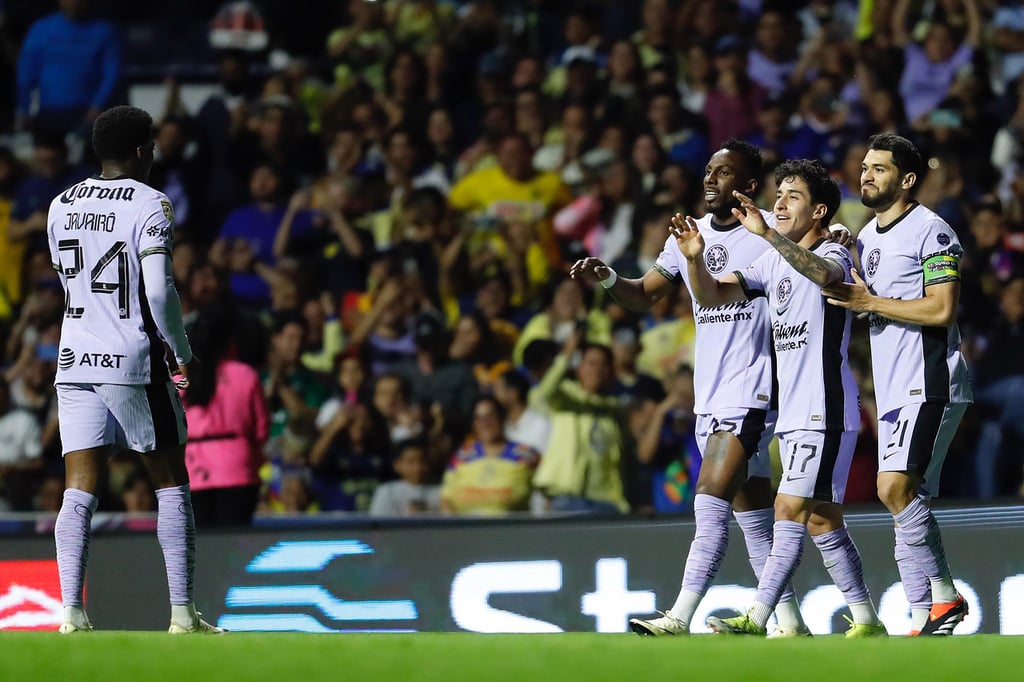 Líder. América lidera el torneo, dos unidades encima de Monterrey, Cruz Azul y Pachuca, los dos últimos superados un par de horas antes por el Santos Laguna y el Querétaro, respectivamente.