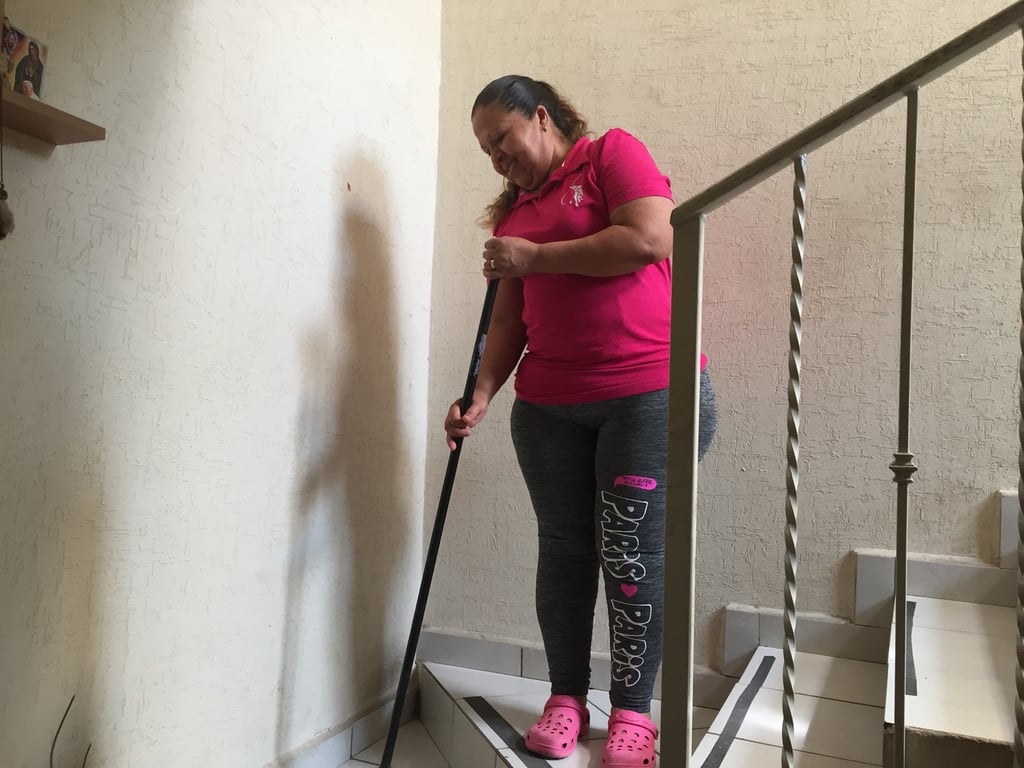 Trabajo. Las mujeres hacen la mayor parte del trabajo del hogar.