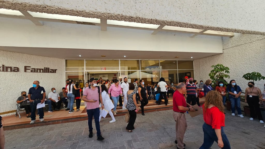 Mala atención del ISSSTE y falta de medicamentos afectan a jubilados