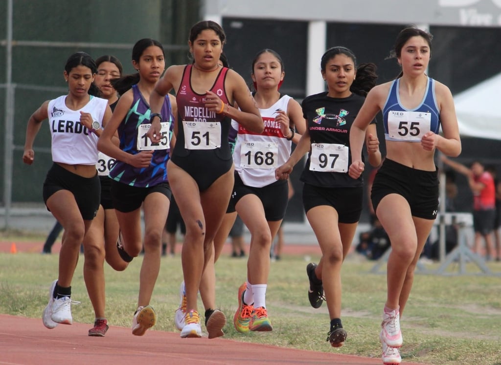 Competencia. Atletas duranguenses de todo el estado participaron en la elimnatoria de atletismo rumbo a los Juegos Nacionales Conade 2024,