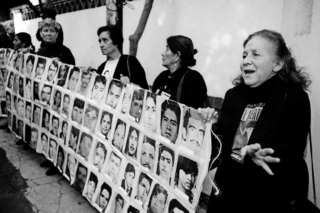 Académicos Reinterpretan La Guerra Sucia En México Académicos Reinterpretan La Guerra Sucia En México