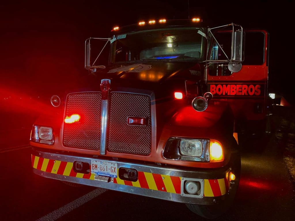 Se incendia rancho en carretera libre a Torreón
