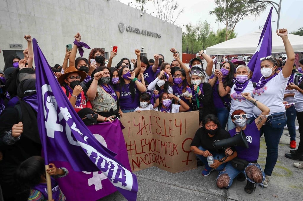 Revictimizaron a dos duranguenses cuyas imágenes fueron alteradas con IA: Olimpia Coral