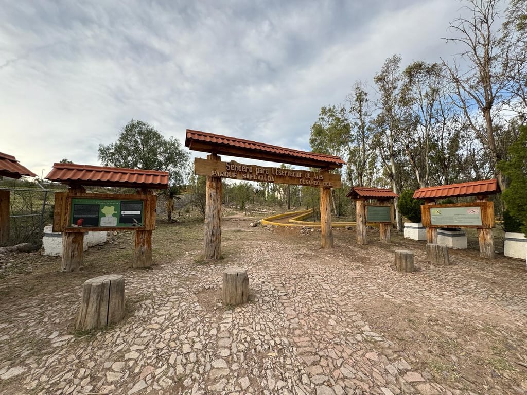 Historia. El sendero fue creado para apreciar la gran diversidad de aves que hay en este parque, para lo cual se dan indicaciones para que sea una experiencia más disfrutable.