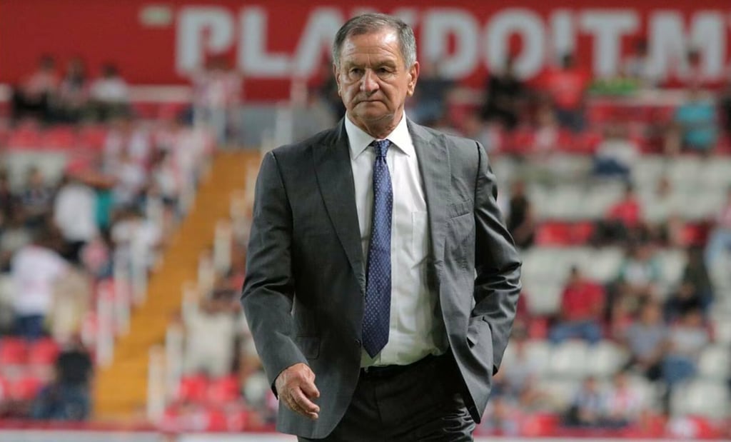 Enrique Meza se encuentra delicado de salud y recibe mensaje de apoyo por parte de Cruz Azul