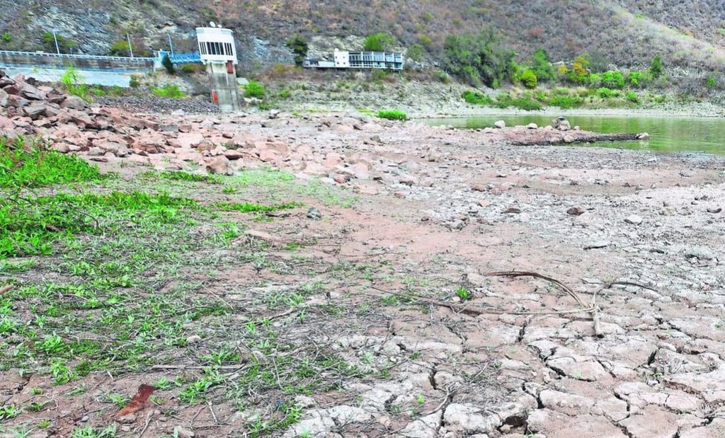 Preocupa bajo nivel de presa de Valle de Bravo