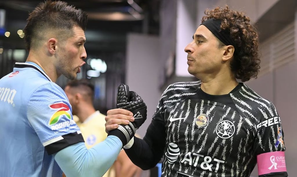 'La gente lo ama', Tiago Volpi revela el fenómeno que es Guillermo Ochoa en Brasil