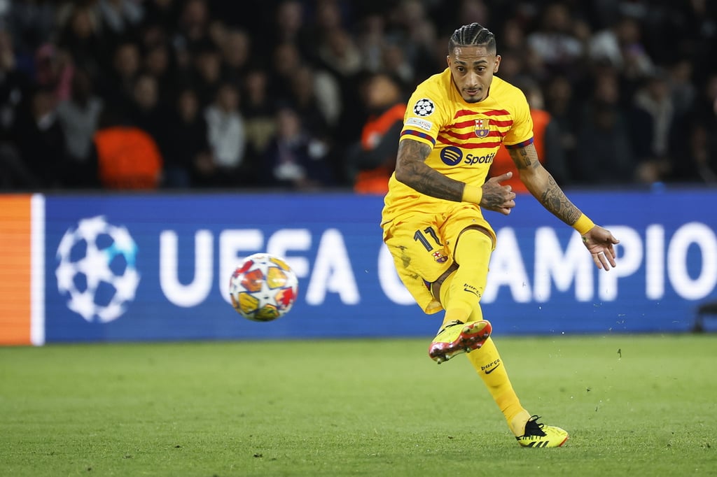 Ventaja. El Barcelona sorprendió este miércoles al París Saint Germain en el Parque de los Príncipes y, con su triunfo por 2-3, tomó ventaja en una eliminatoria de cuartos de final de la Liga de Campeones.