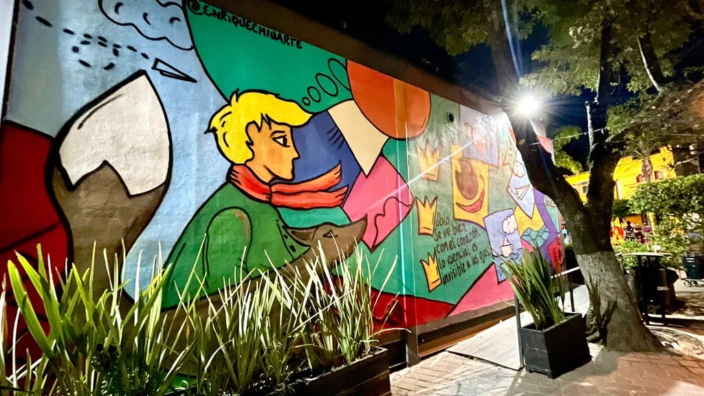 Enrique Chiu inaugura otro mural y alista visita a Durango