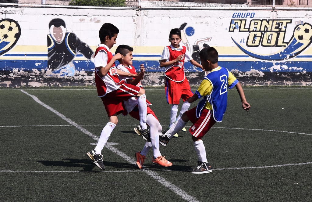 Infantiles y juveniles de diferentes puntos del estado, estarán tomando parte en estos try outs, tanto en las ciudades de Frontera como en Saltillo, para así conformar la selección mexicana noreste del país (ARCHIVO)