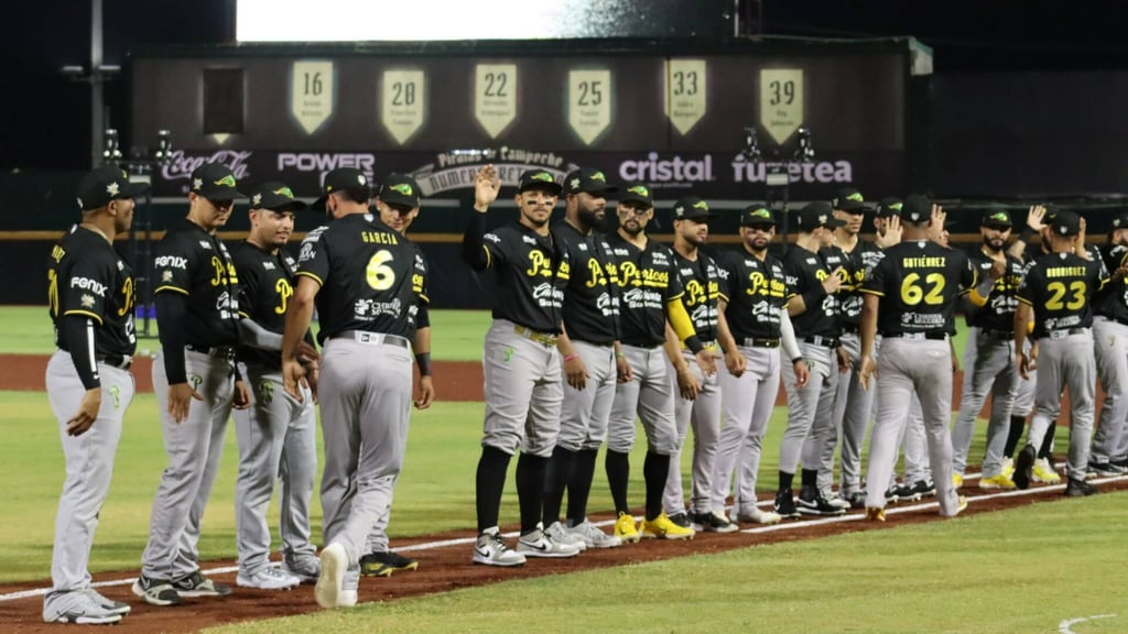 Pericos de Puebla vuelan alto en Campeche