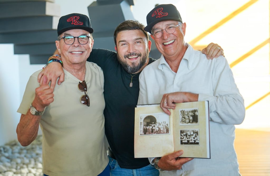 Salinas Pliego se reúne con Neto Coppel y Poncho Lizárraga