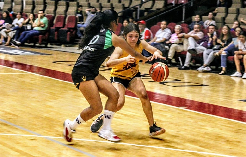 Monarcas. En la final de Segunda Fuerza Femenil, Sun Devils 2010 venció a Sun Devils 2009 con un marcador de 49-39.