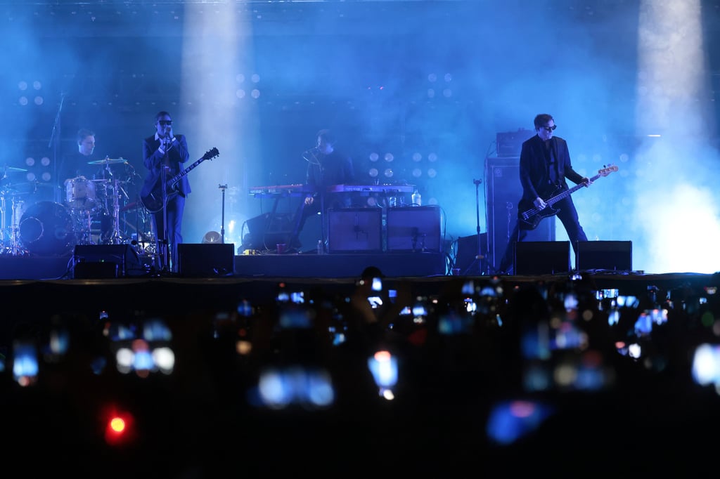 Interpol ilumina el Zócalo de nostalgia poética