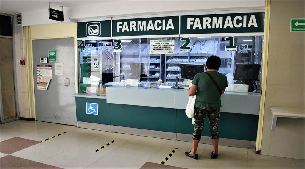 Al 'bote' 2 años por sacar medicinas con receta médica falsa