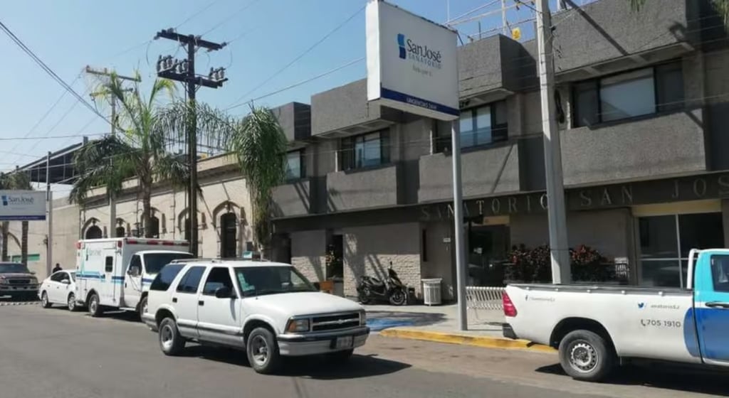 Accidente. Un sexagenario perdió la vida mientras era trasladado a un nosocomio partícular de Gómez Palacio, después de caer de una azotea en Bermejillo.