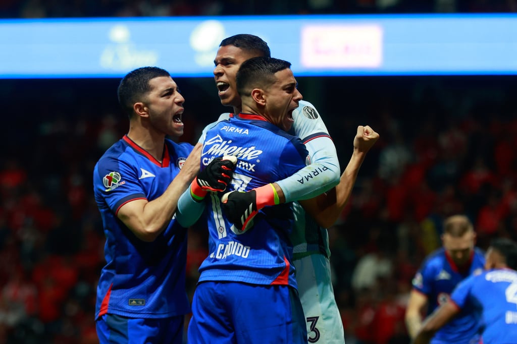 Sublíder. Un solitario gol de Willer Ditta dio el triunfo para que Cruz Azul amarrara el segundo lugar general en la victoria de 1-0 sobre los Diablos Rojos del Toluca, partido en el que el portero escarlata falló dos penaltis. 