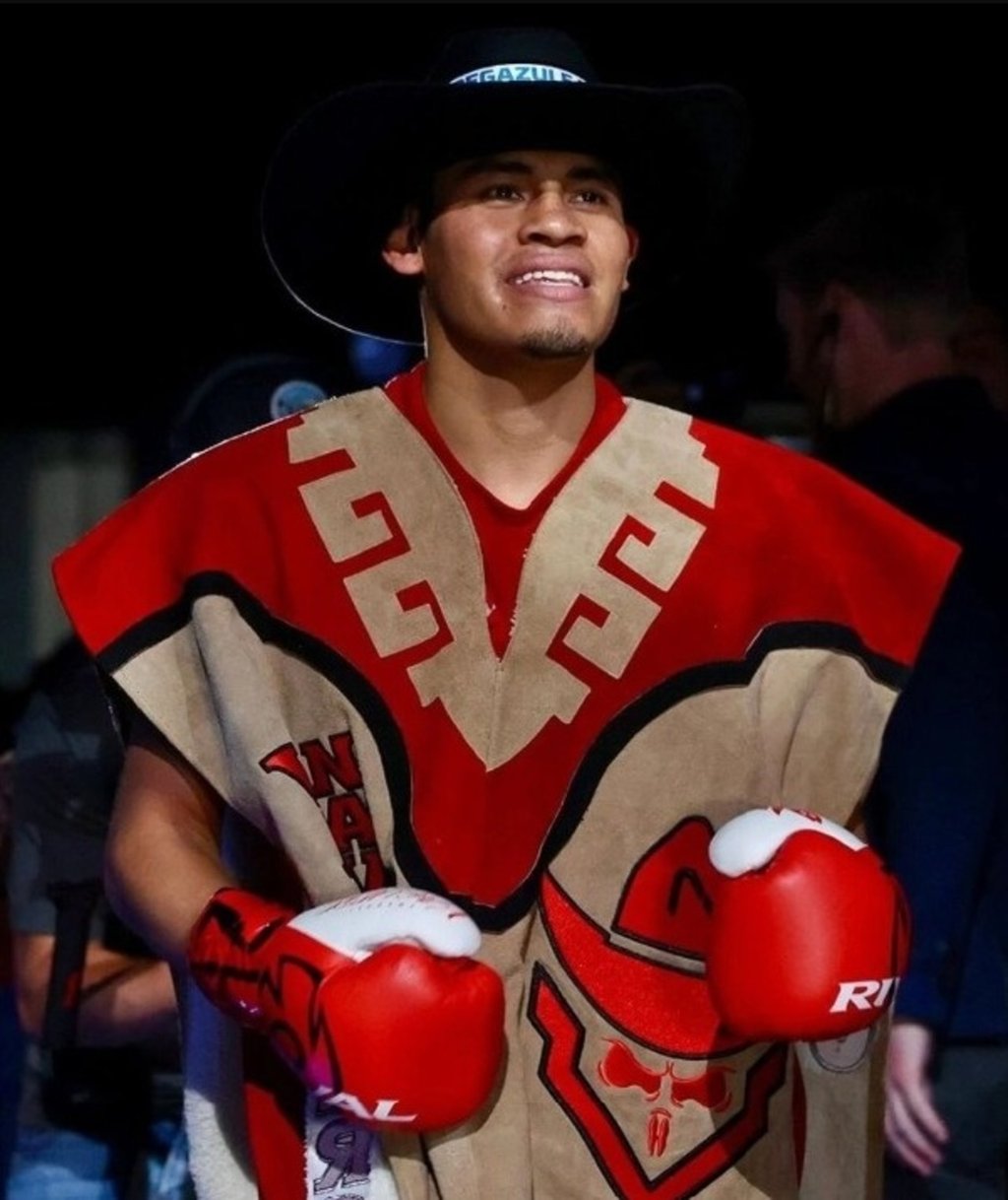 Agenda.  El 'Vaquero' Navarrete tiene una cita el próximo 18 de mayo con el ucraniano Denys Berinchyk en busca de conquistar el título ligero de la OMB.