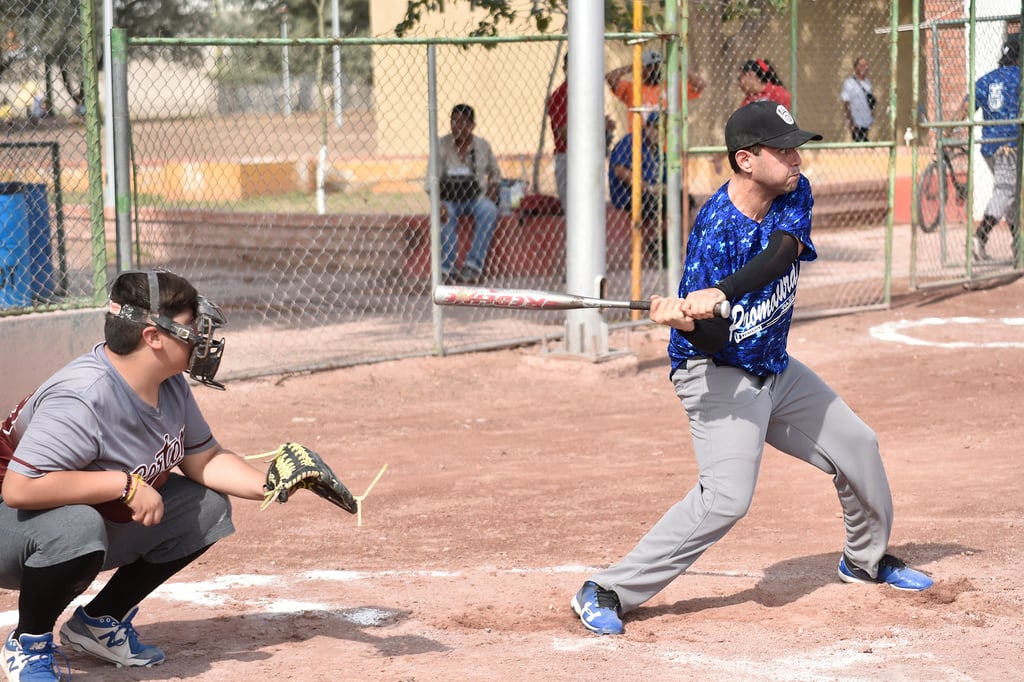 Comienza la recta final en la Liga de Softbol de Bola Lenta 'Francisco Ramírez López'
