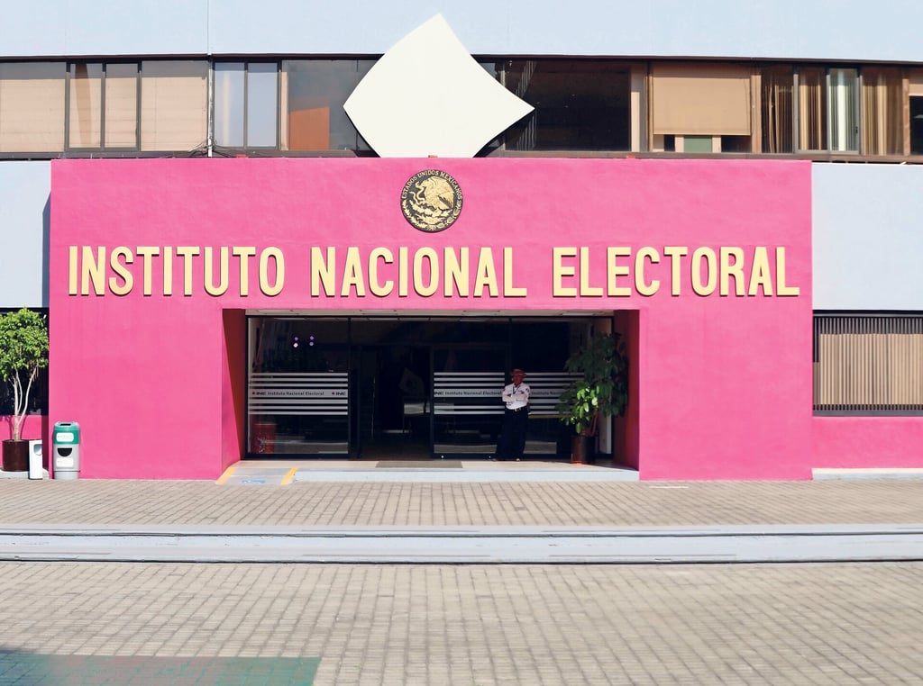 INE inicia con el voto anticipado