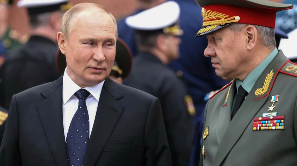 Vladimir Putin reemplaza a su ministro de Defensa, Sergei Shoigu