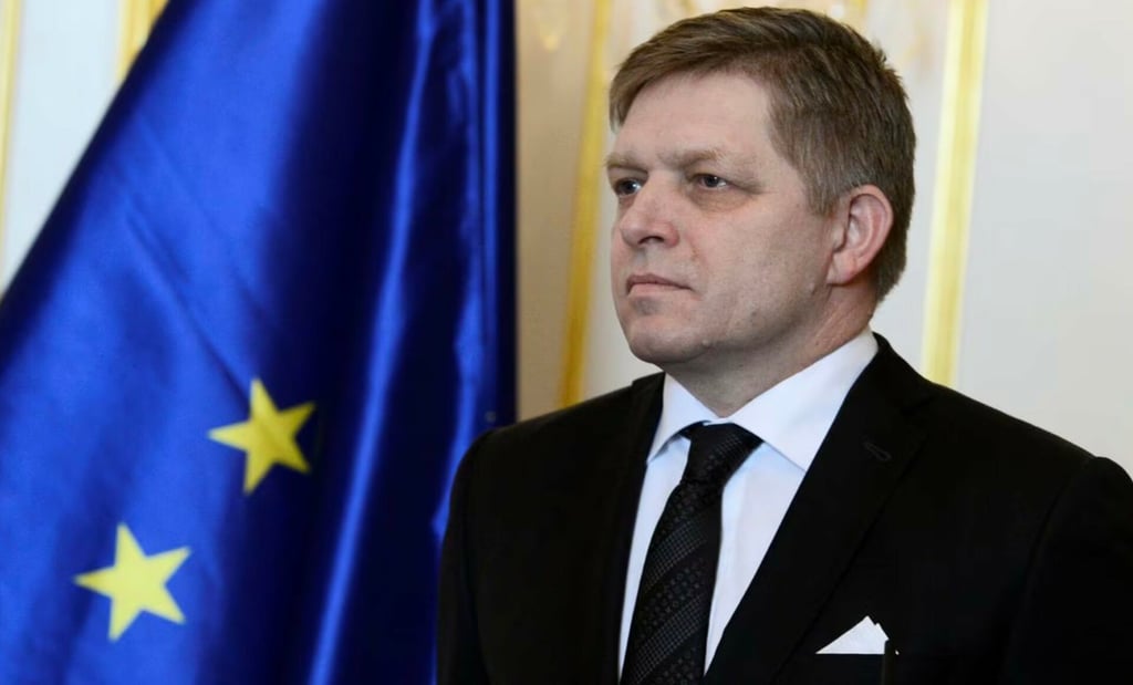 'Extremadamente grave', el primer ministro eslovaco; es sometido a operación 'muy complicada'