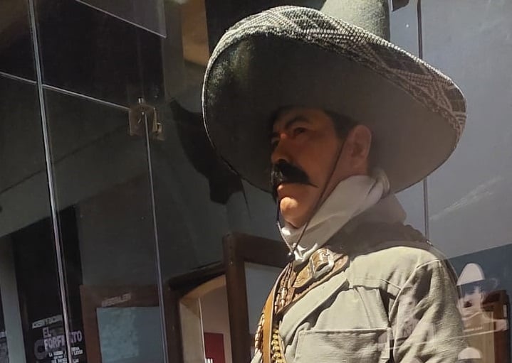¡Ya está en el museo la figura hiperrealista de Pancho Villa!