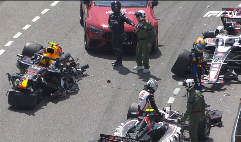 'Checo' Pérez sufre fuerte choque en el GP de Mónaco que dejó su auto