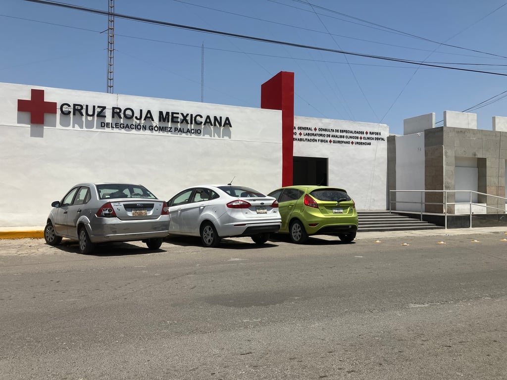 Le quebraron una botella en la cabeza y lo agredieron con el pico de la misma