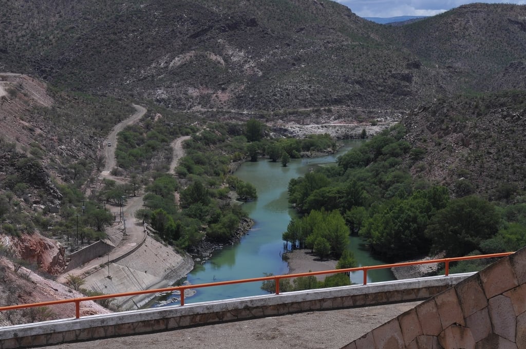 Detalles. La presa Lázaro Cárdenas, más conocida como El Palmito, se ubica actualmente a un 30 por ciento de su nivel ordinario.
