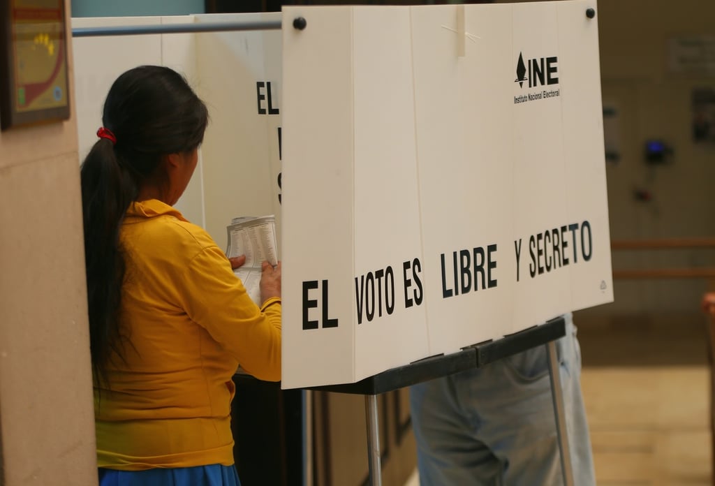 Decisión. El mandatario estatal resaltó que en Durango hubo un voto diferenciado en función del rumbo de país y local. 