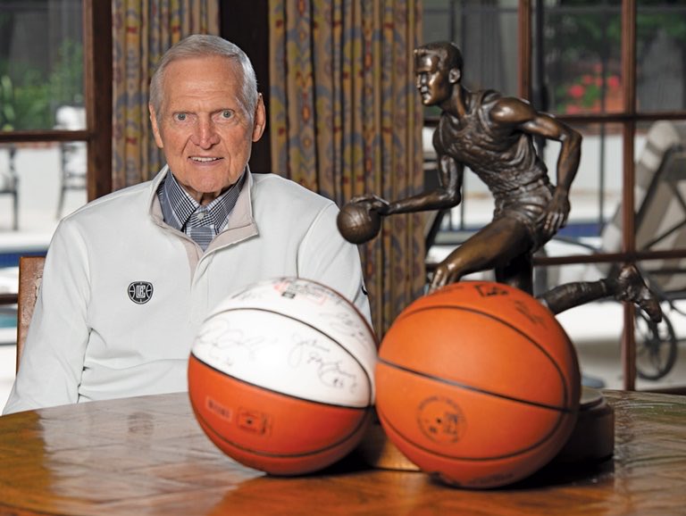 Fallece Jerry West, ícono de Lakers, a los 86 años