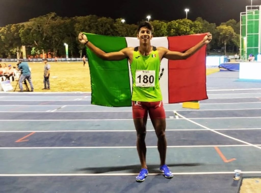 Dorado. Guillermo Campos ganó la medalla de oro en los 400 metros con vallas.