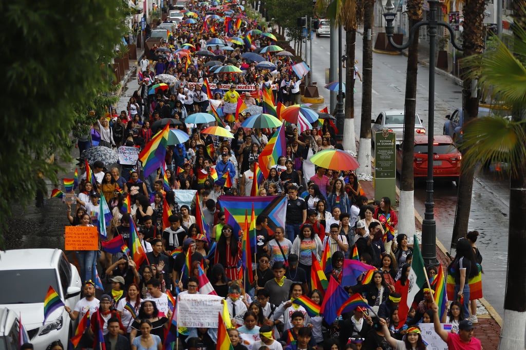 Dedicarán marcha en Durango a población bisexual; son el 48% de las personas LGBTIQ+