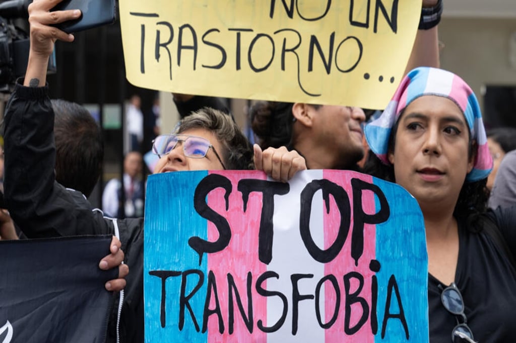 Perú saca la transexualidad de su lista de trastornos mentales