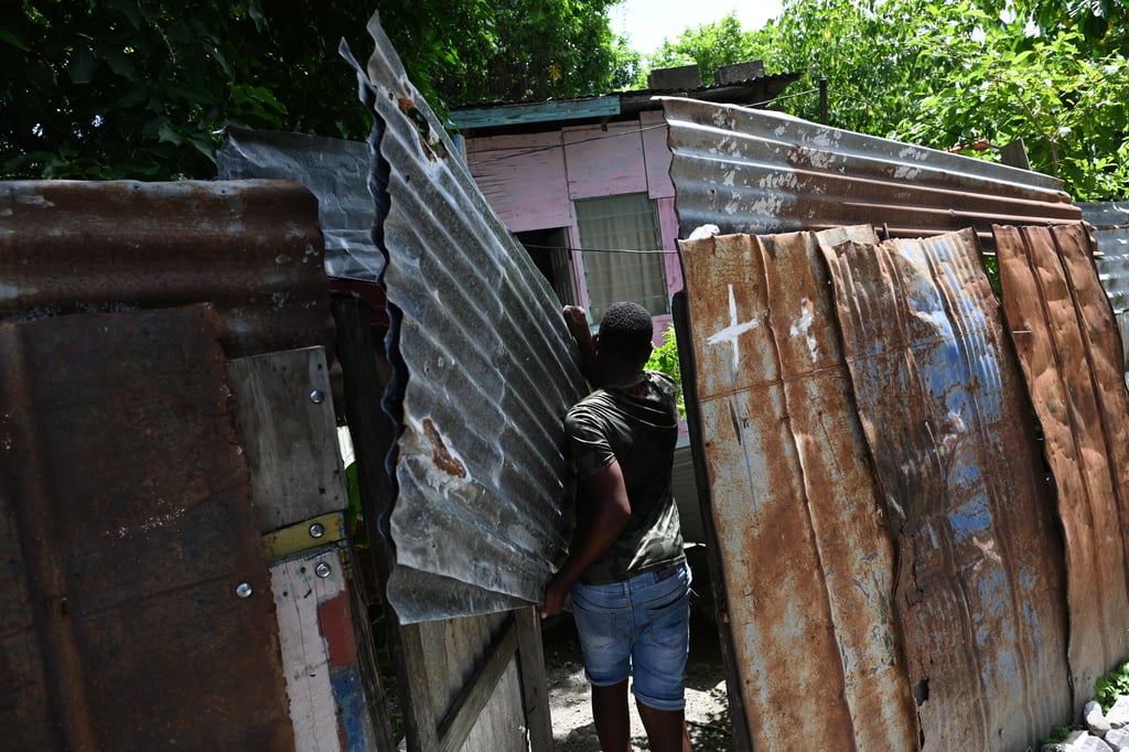 Huracán Beryl: Jamaica se mantiene en toque de queda y estado de emergencia