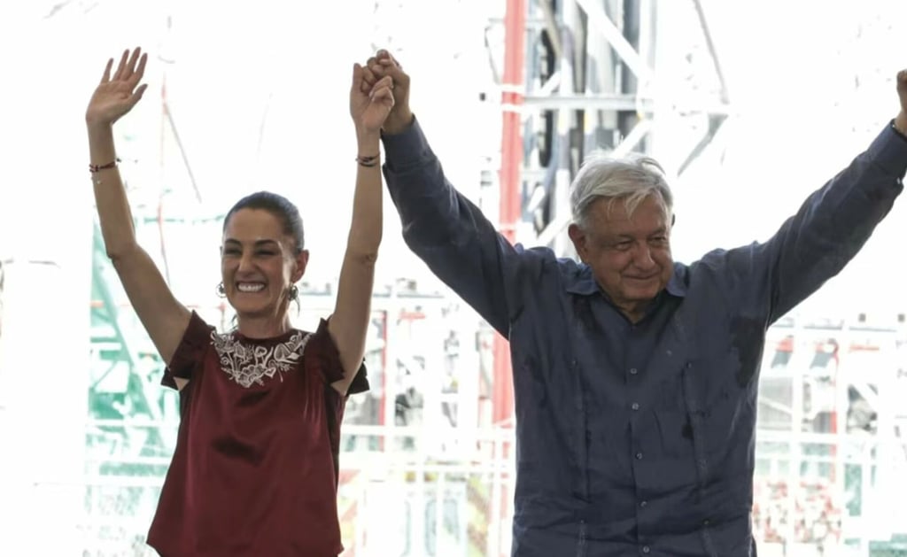 De gira por Sonora, AMLO y Sheinbaum supervisan avances de obra del puerto de Guaymas