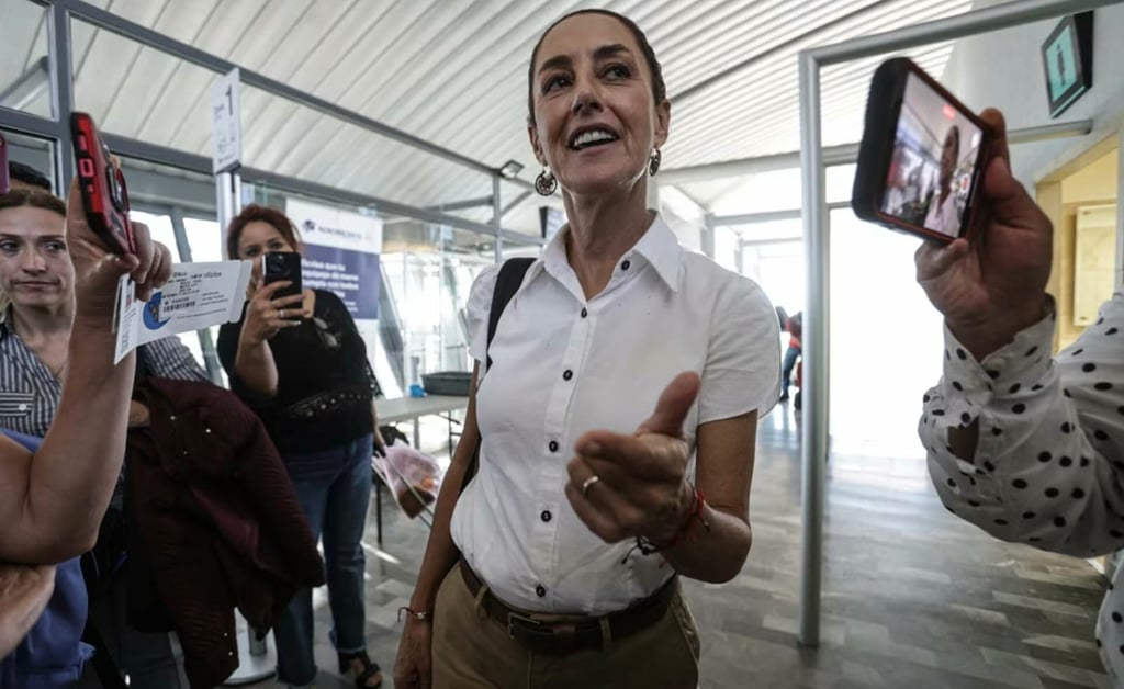 Claudia Sheinbaum destaca reconocimiento como mujer por el pueblo Yaqui en Sonora