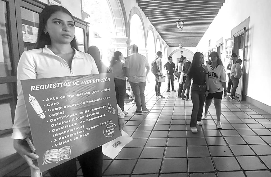 UJED. Los alumnos de nuevo ingreso a la Universidad Juárez ya están en su periodo de inscripción.