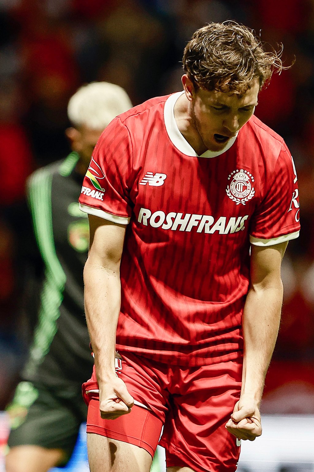 Europa. Marcel Ruiz no quita el dedo del renglón y dice que un día ba a jugar en Europa.