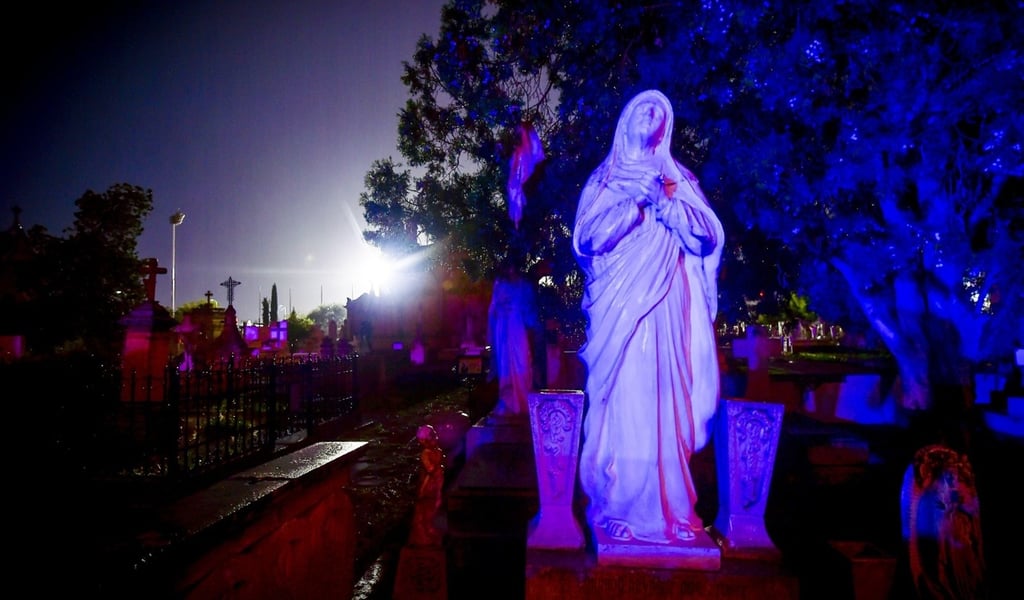 Leyendas. También forman parte de la cultura de una sociedad.