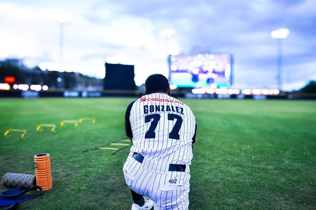 Hoy, último inning de Santiago 'Chaparrito' González