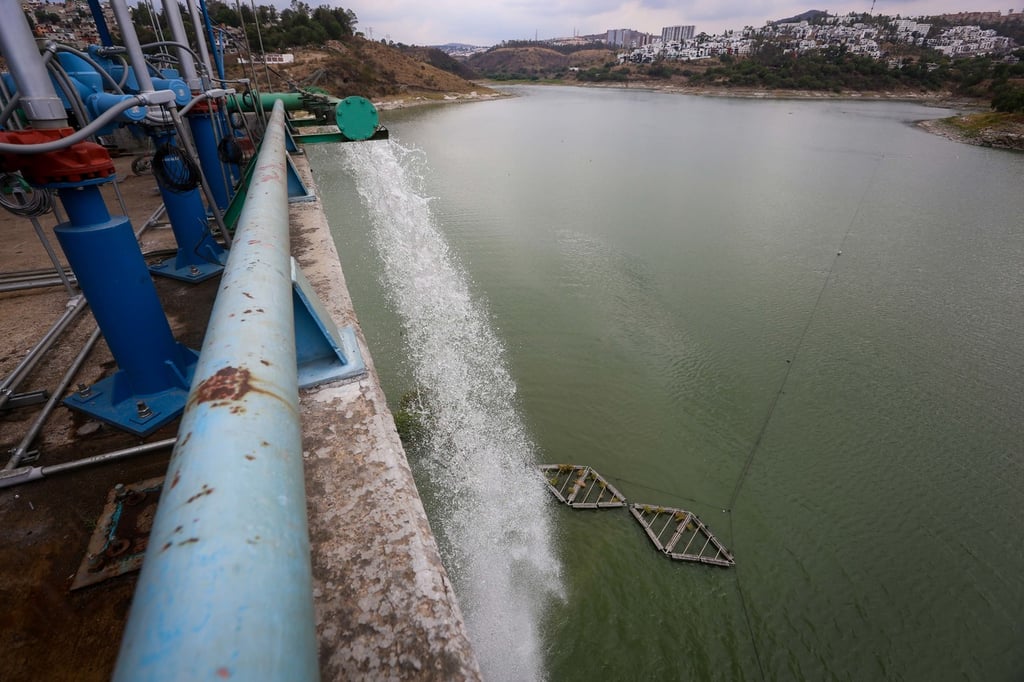 Agua. Se deben implementar estrategias para garantizar que todos los mexicanos tengan acceso, consideró el empresario. 