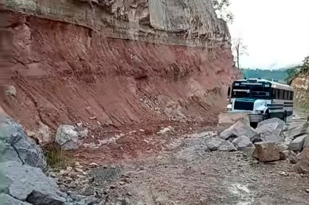 Carreteras indígenas de Durango, en el abandono