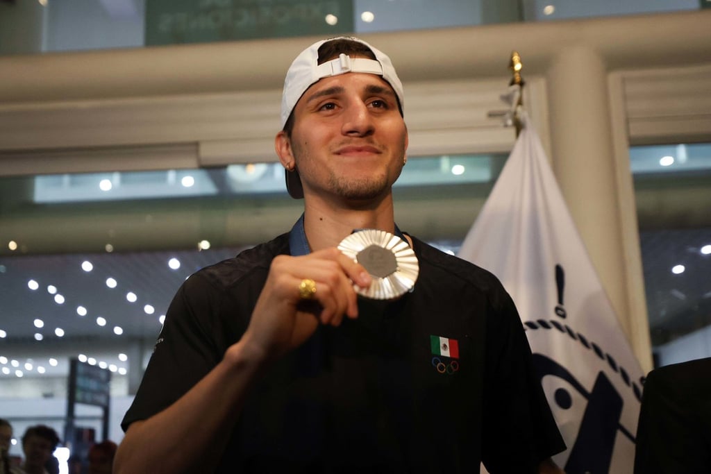 Medallista. El boxeador mazatleco después de cuatro décadas dio una plata a México en box en la máxima justa deportiva.