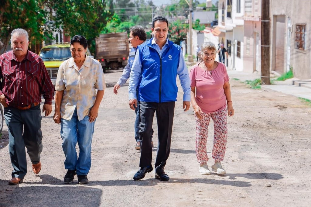 Logro. Celebran vecinas de la Colonia Guadalupe la mejora en su calidad de vida gracias a esta obra.